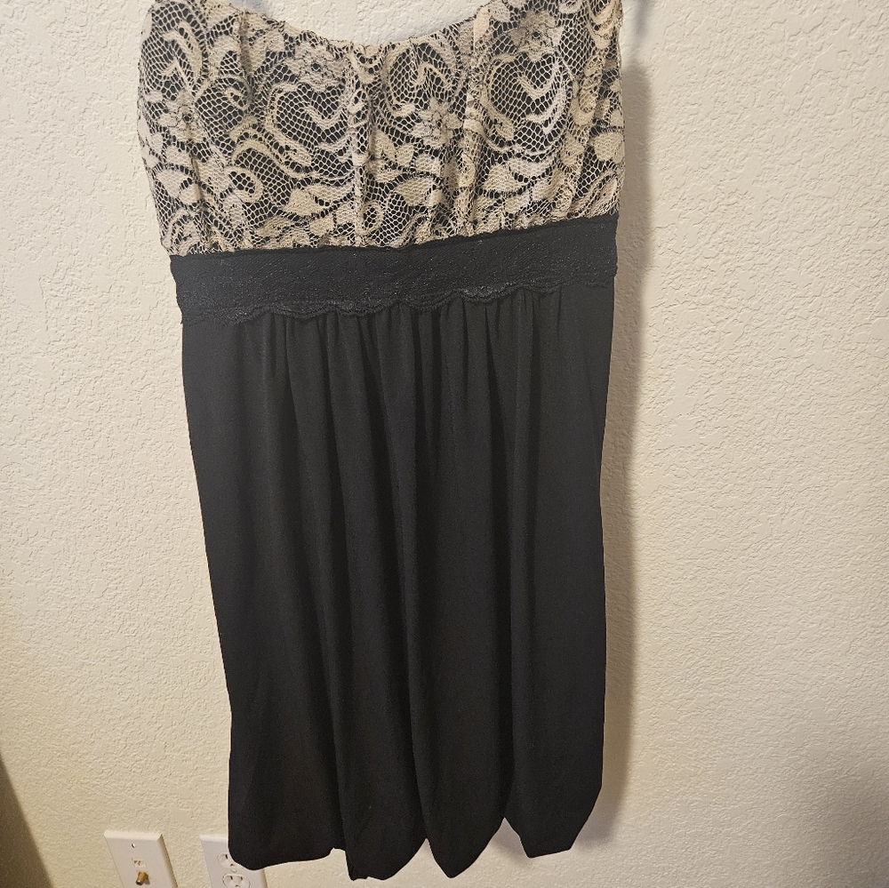 Charlotte Russe Dress with lace upper. Medium